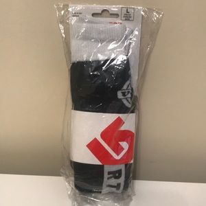BURTON Volvo Emblem Socks Size Large